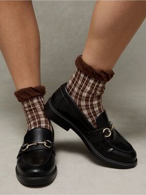 American Eagle Black Leather Loafers with Gold Tone Hardware